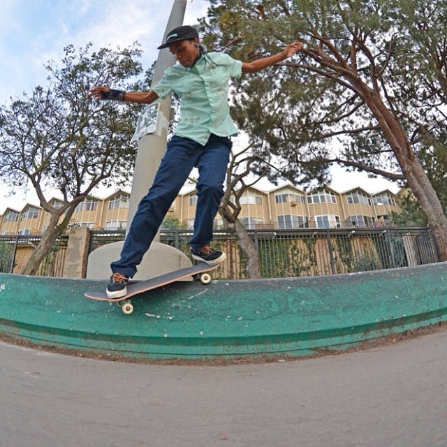 Nika Washington | BS Smith - Meow Skateboards